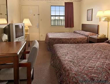Rodeway Inn Muskogee Dış mekan fotoğraf