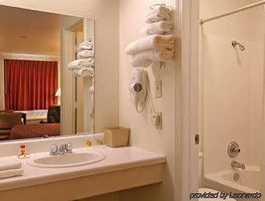 Rodeway Inn Muskogee Dış mekan fotoğraf